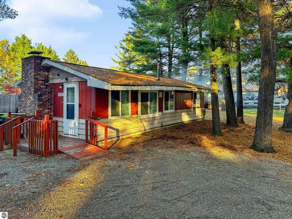 10149 Beverly Drive, St Helen, MI 48656
