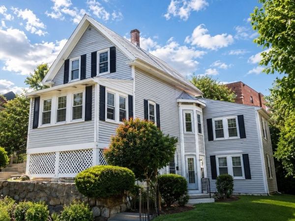 1 Greenleaf Place, Melrose, MA 02176