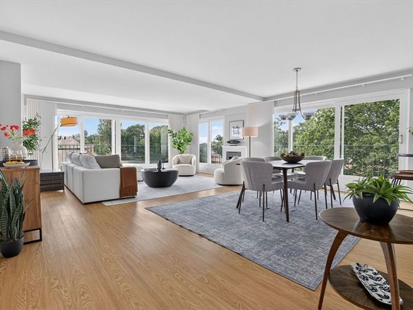 131 Sewall, Unit 61, Brookline, MA 02446