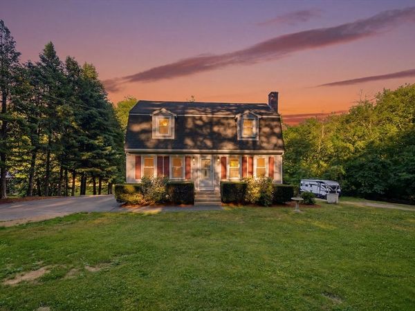64 Saddle Hill Road, Hopkinton, MA 01748
