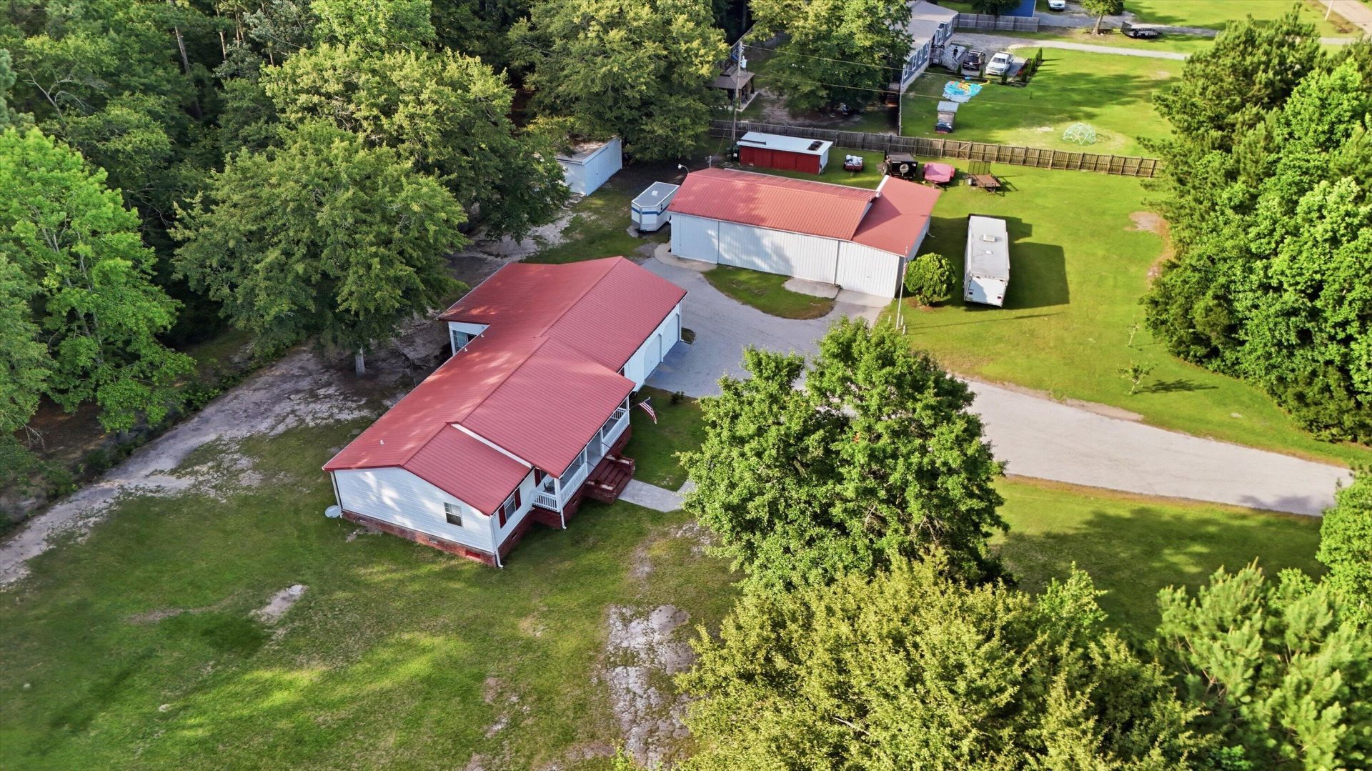 690 Lannie Lane Photo 36