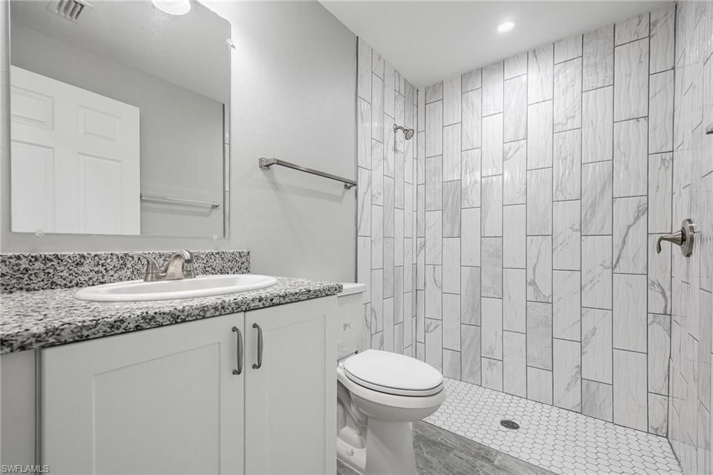 184 Village Cir, Labelle, FL 33935 Photo