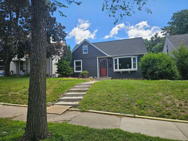 3515 2nd Street NE, Minneapolis, MN 55418