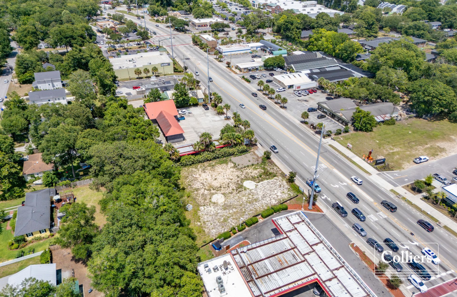 889 Folly Road  Photo 4