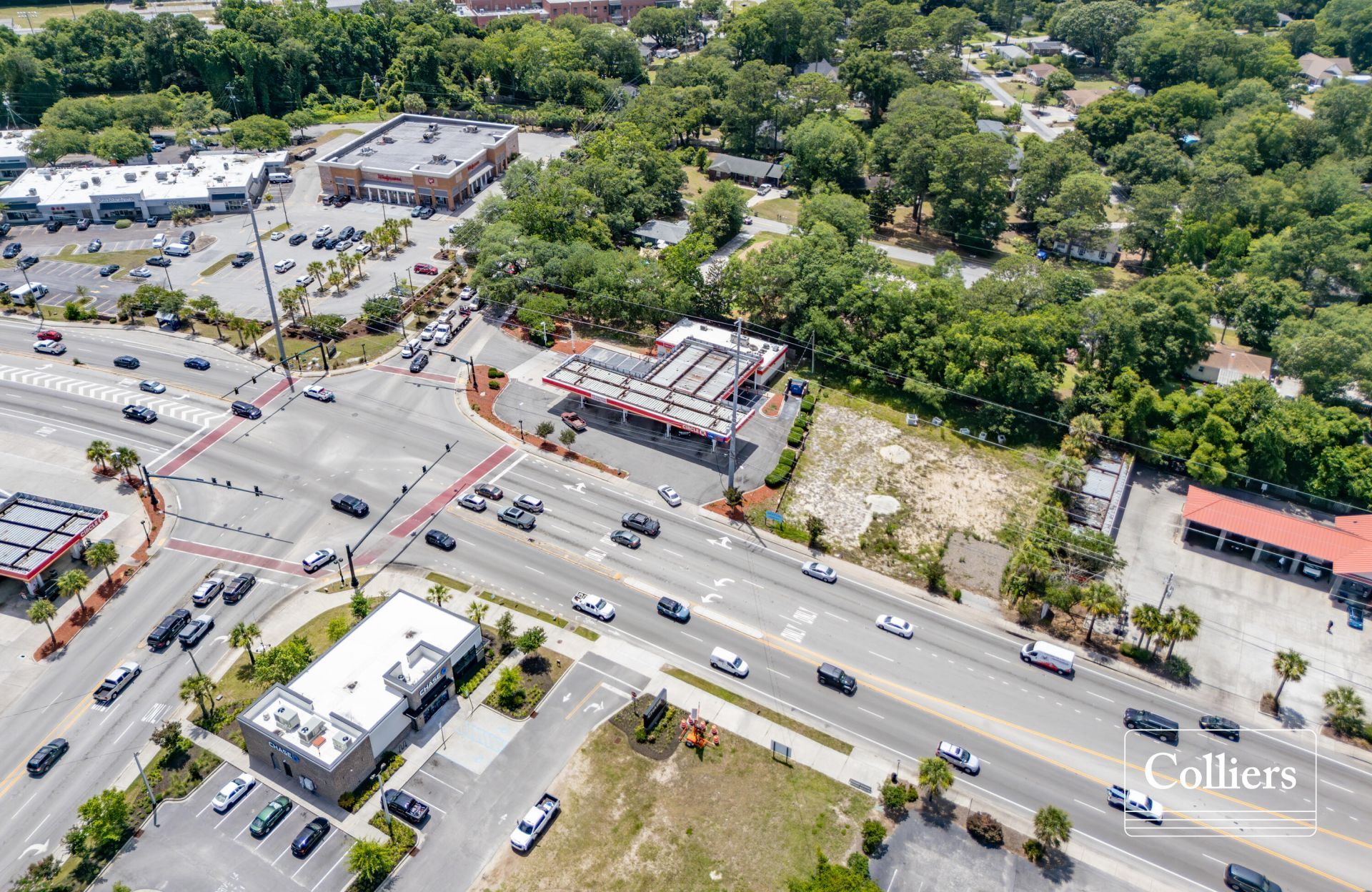 889 Folly Road  Photo 5