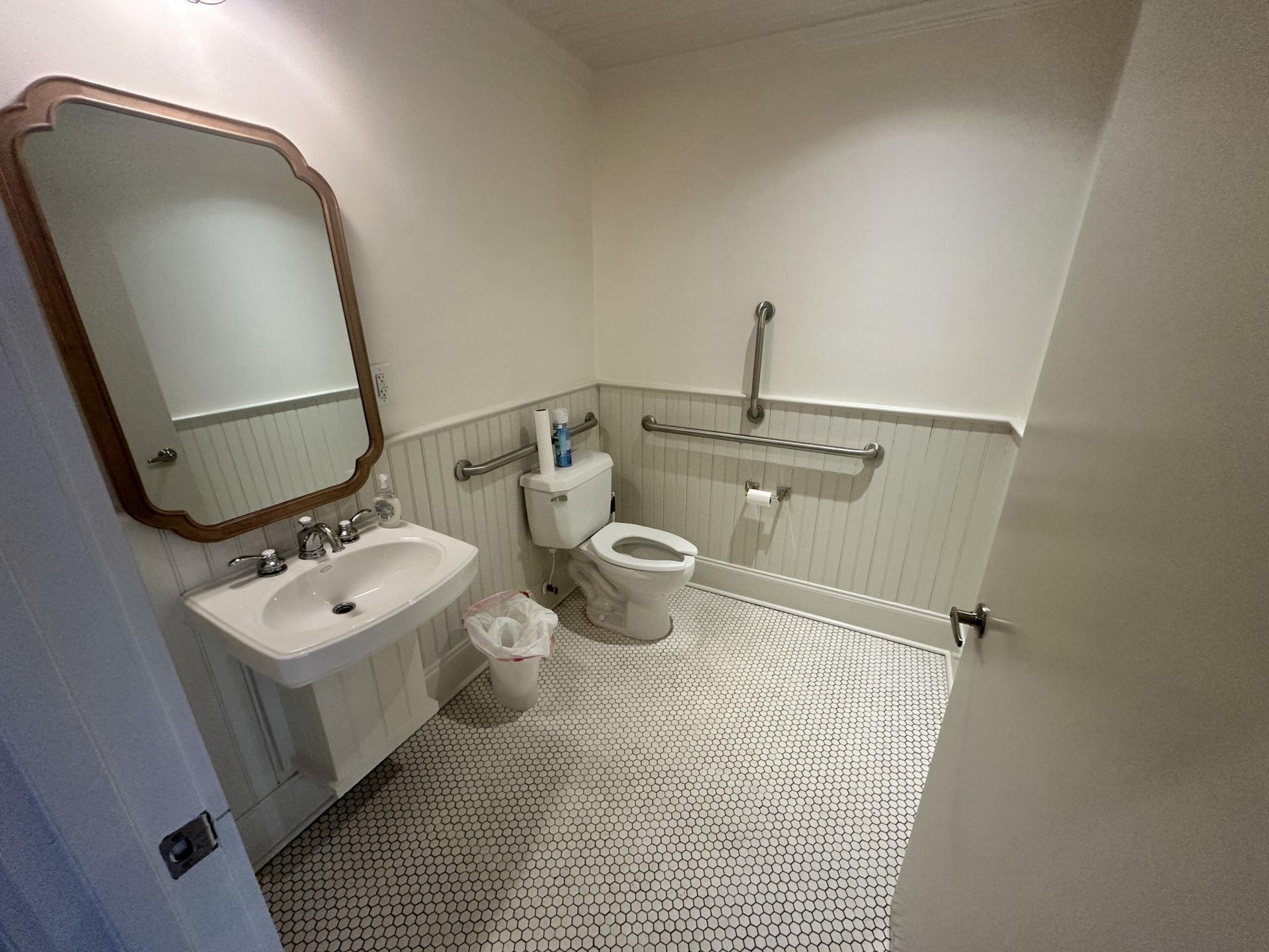 3070 N Highway 17  Photo 5