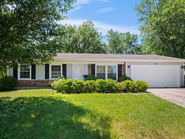 365 Pebble Creek Drive , Lake Zurich, IL 60047