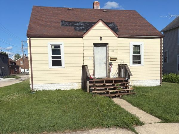 148 S Prairie Avenue , Bradley, IL 60915