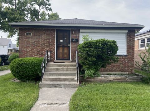 Main Photo