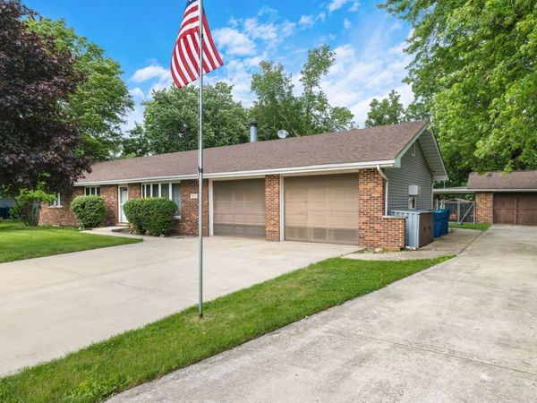 1579 Vincennes Street , Crete, IL 60417