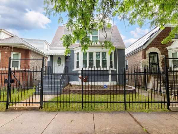 7638 S Laflin Street , Chicago, IL 60620