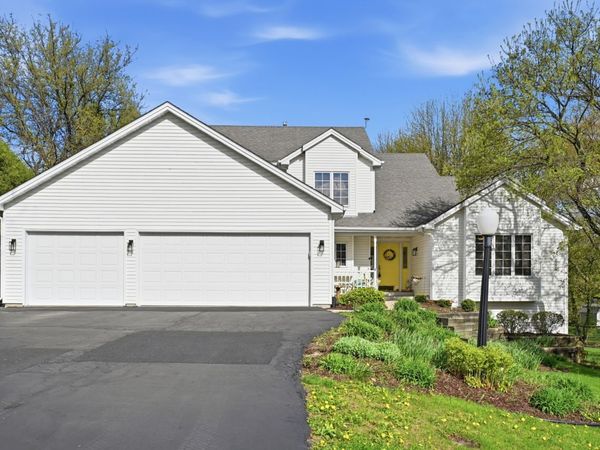 11497 Ridgecrest Drive , Roscoe, IL 61073