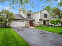 924 Royal Blackheath Court, Naperville, IL 60563 primary photo