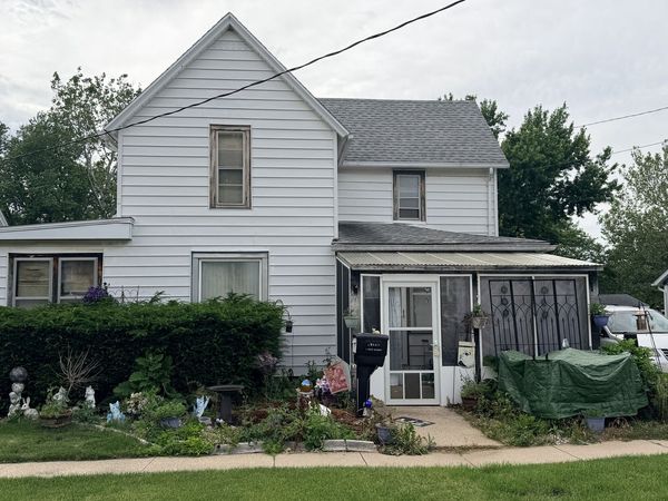 4 S Mulberry Avenue , Mount Morris, IL 61054