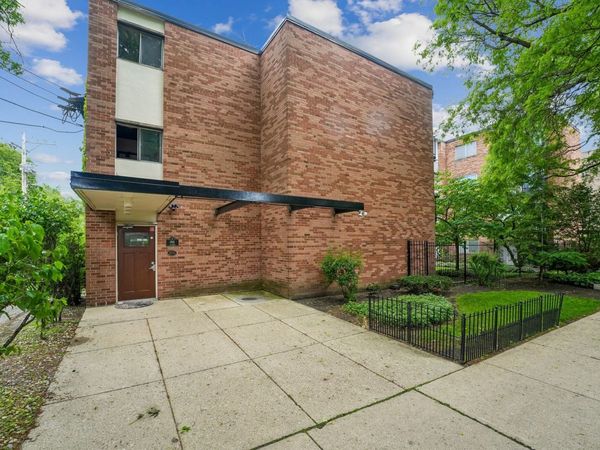 6961 N Oakley Avenue , Unit 209B, Chicago, IL 60645
