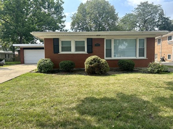 529 E 166th Place , South Holland, IL 60473