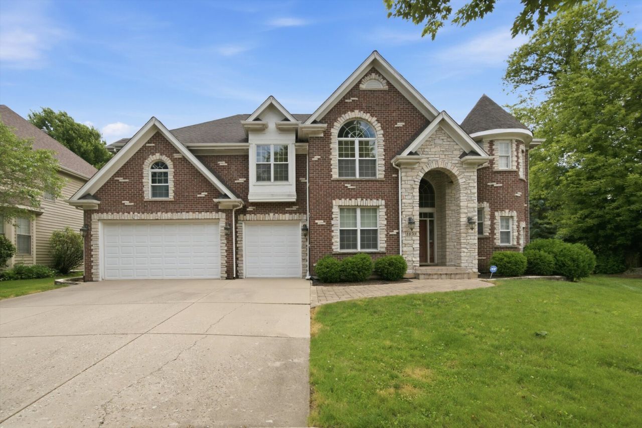 1870 Cool Creek Drive, Saint Charles, IL 60174 Main Photo