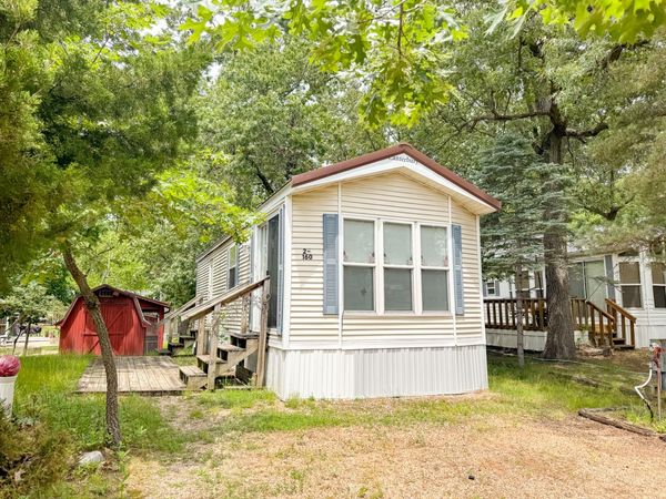 2/160 Woodhaven , Sublette, IL 61367