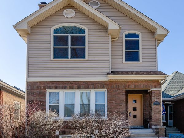 1033 HAYES Avenue , Oak Park, IL 60302