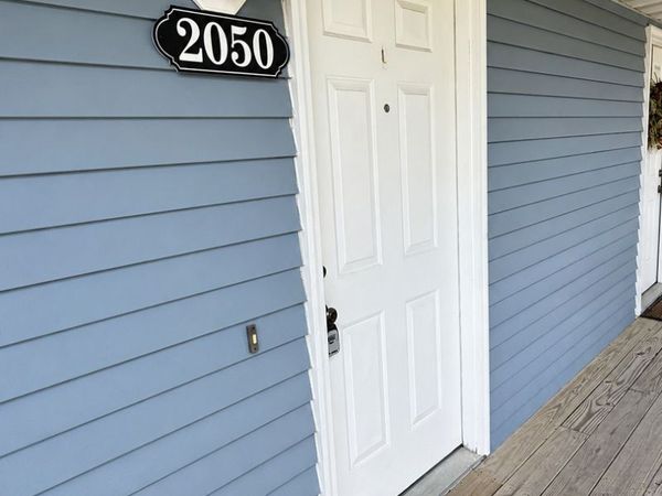 2050 Coltonville Road , Unit 2050, Sycamore, IL 60178