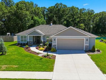 14399 Verona Lakes Passage, Fort Wayne, IN 46814