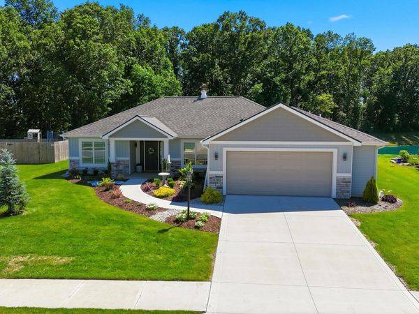 14399 Verona Lakes Passage, Fort Wayne, IN 46814
