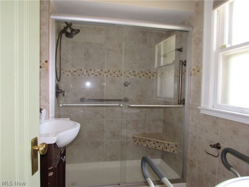 3256 Dellwood Road , Cleveland Heights, OH 44118 Photo 27