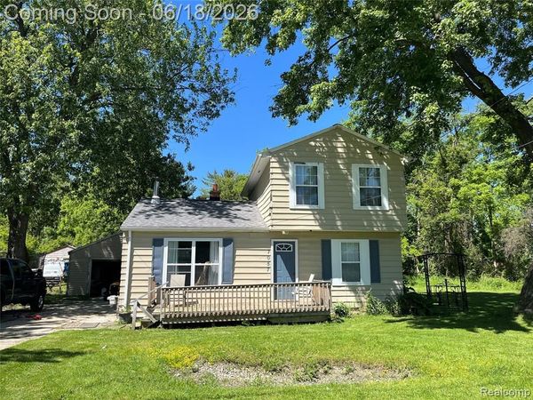 7057 Lapeer Road, Davison Twp, MI 48423