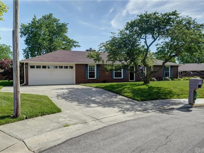 110 Fairfax Court, Greenville, OH 45331 Photo 4