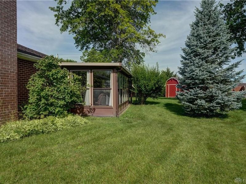 110 Fairfax Court, Greenville, OH 45331 Photo 8