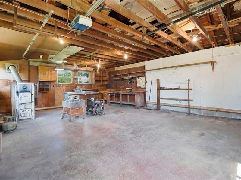 501 W Center Street, Farmersville, OH 45325 Photo 32