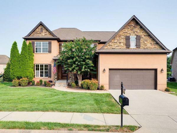 8050 Fenwick Ln , Spring Hill, TN 37174