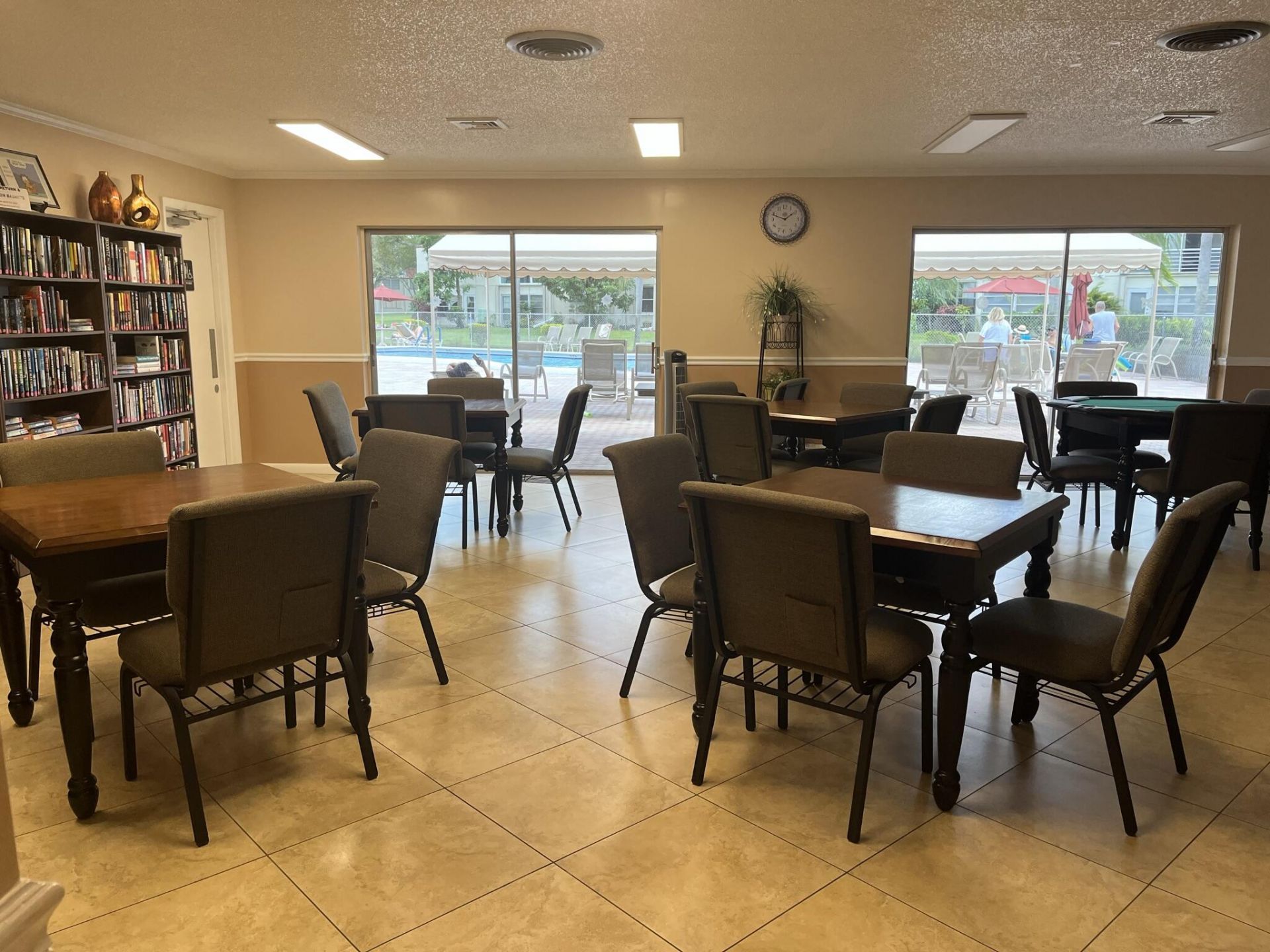 23 Abbey Lane, Unit 208, Delray Beach, FL 33446 Photo