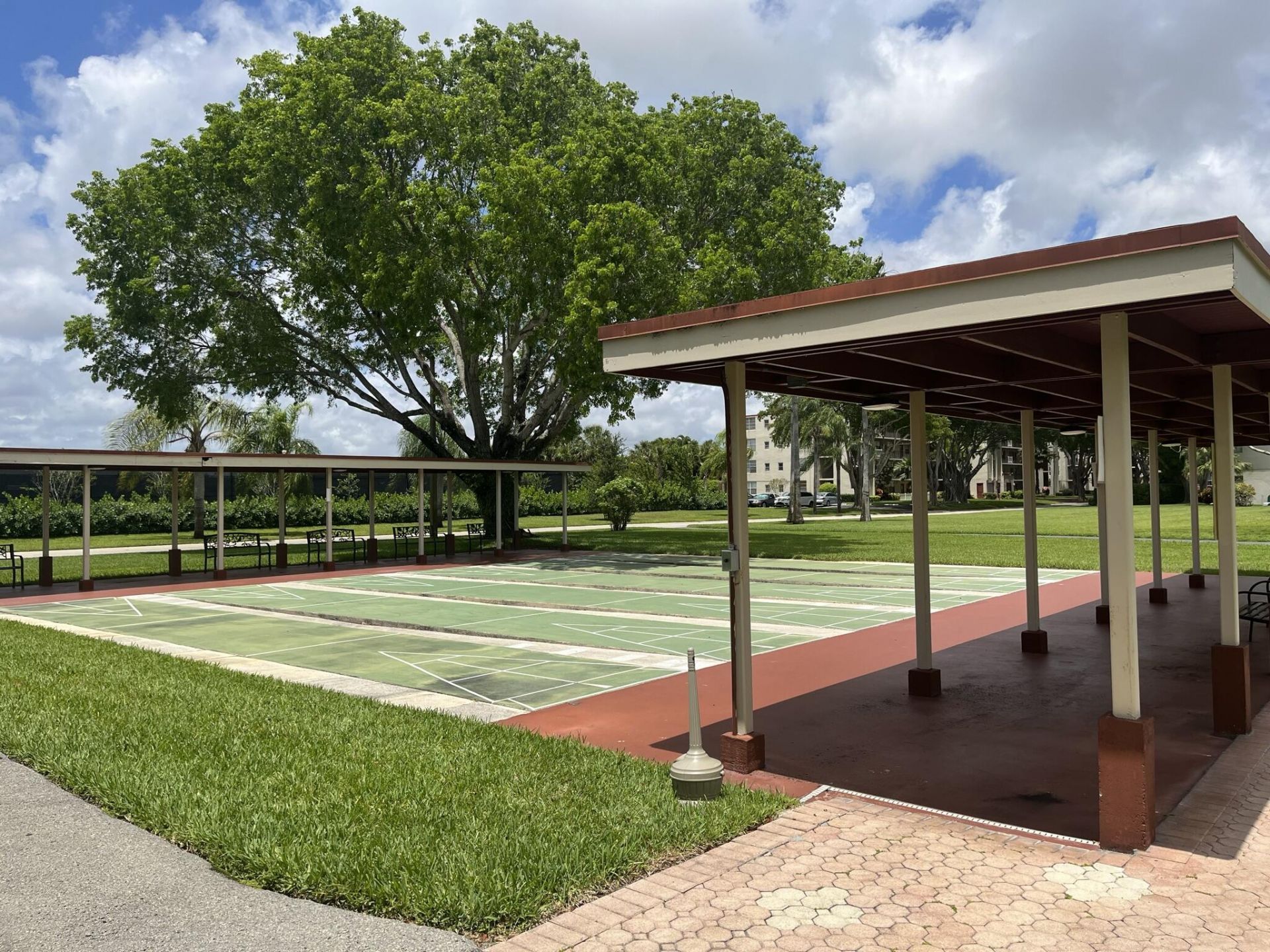23 Abbey Lane, Unit 208, Delray Beach, FL 33446 Photo