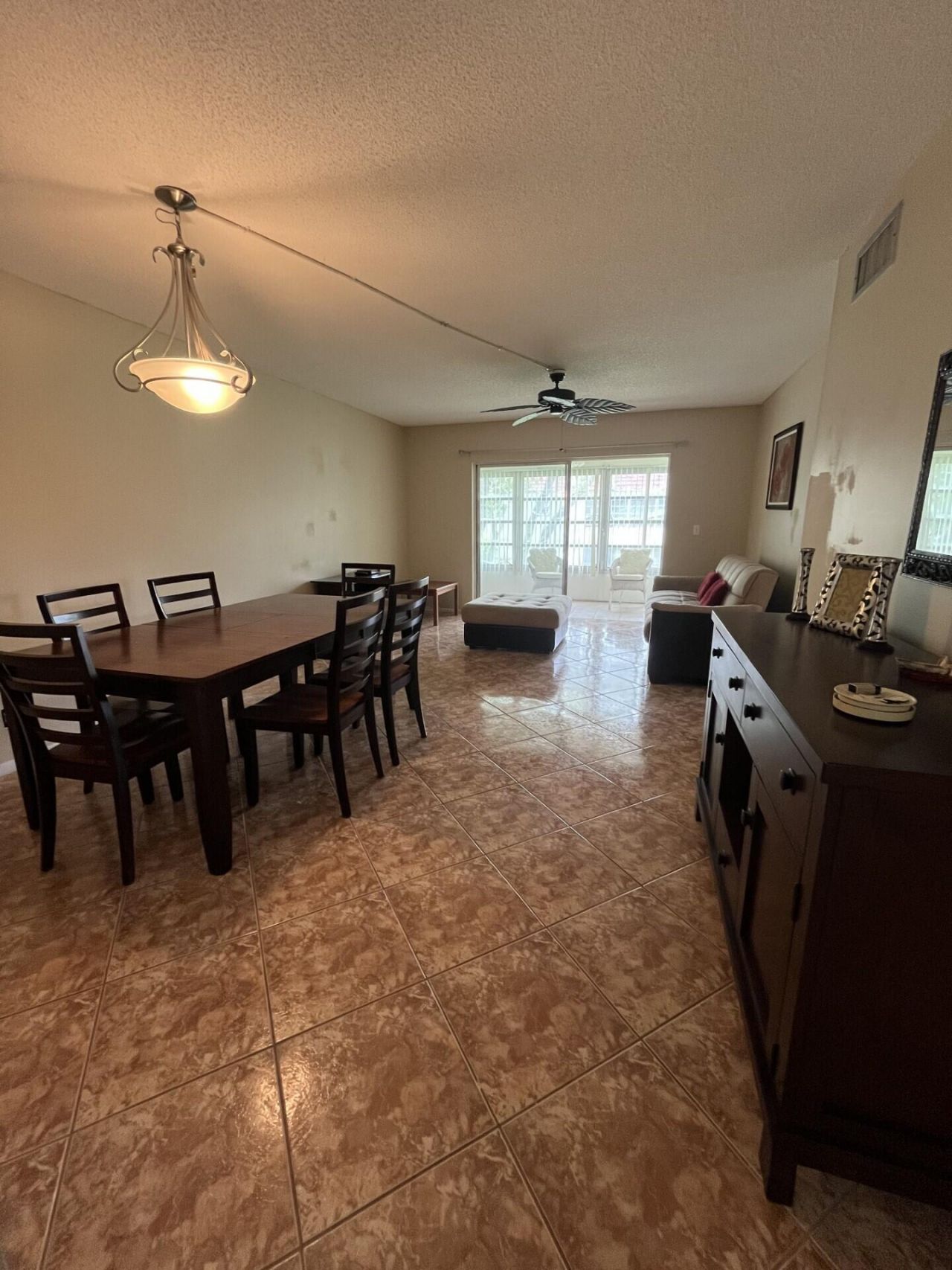 23 Abbey Lane, Unit 208, Delray Beach, FL 33446 Photo
