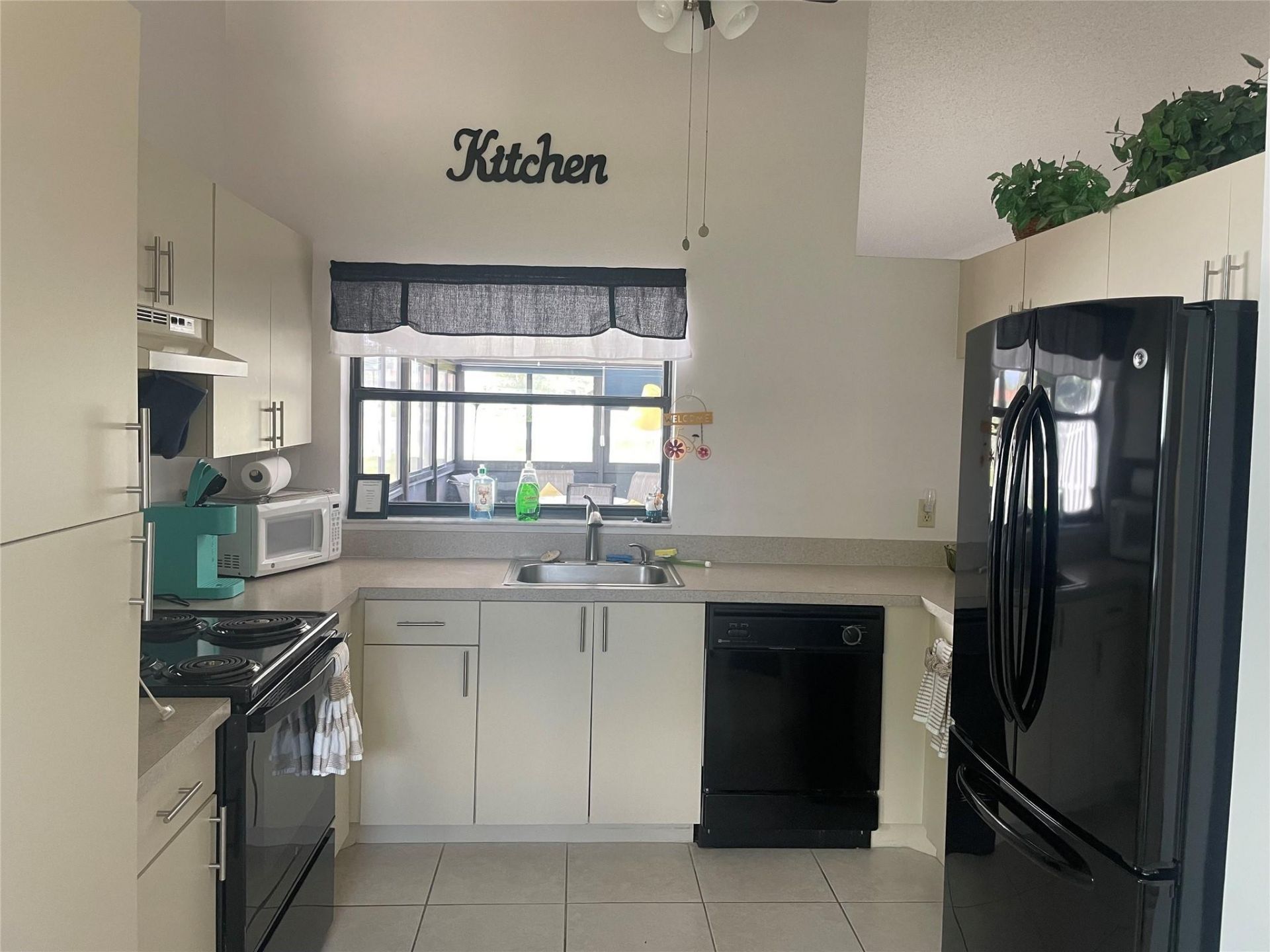 5675 Northpointe Lane, Boynton Beach, FL 33437 Photo