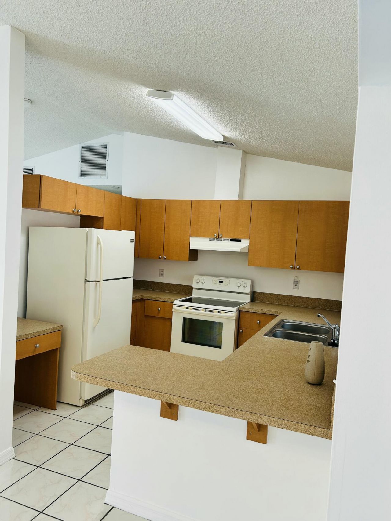 367 SW Donna Terrace, Port Saint Lucie, FL 34984 Photo