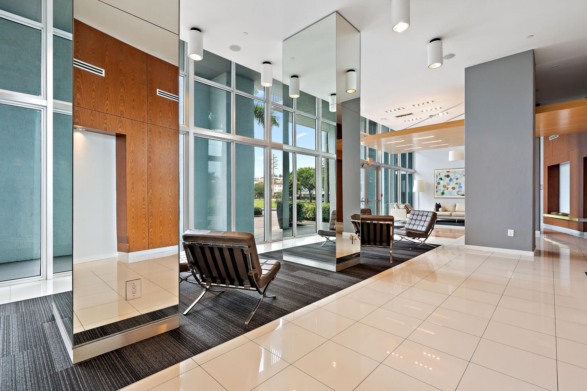 300 S Australian Avenue, Unit 207, West Palm Beach, FL 33401 Photo