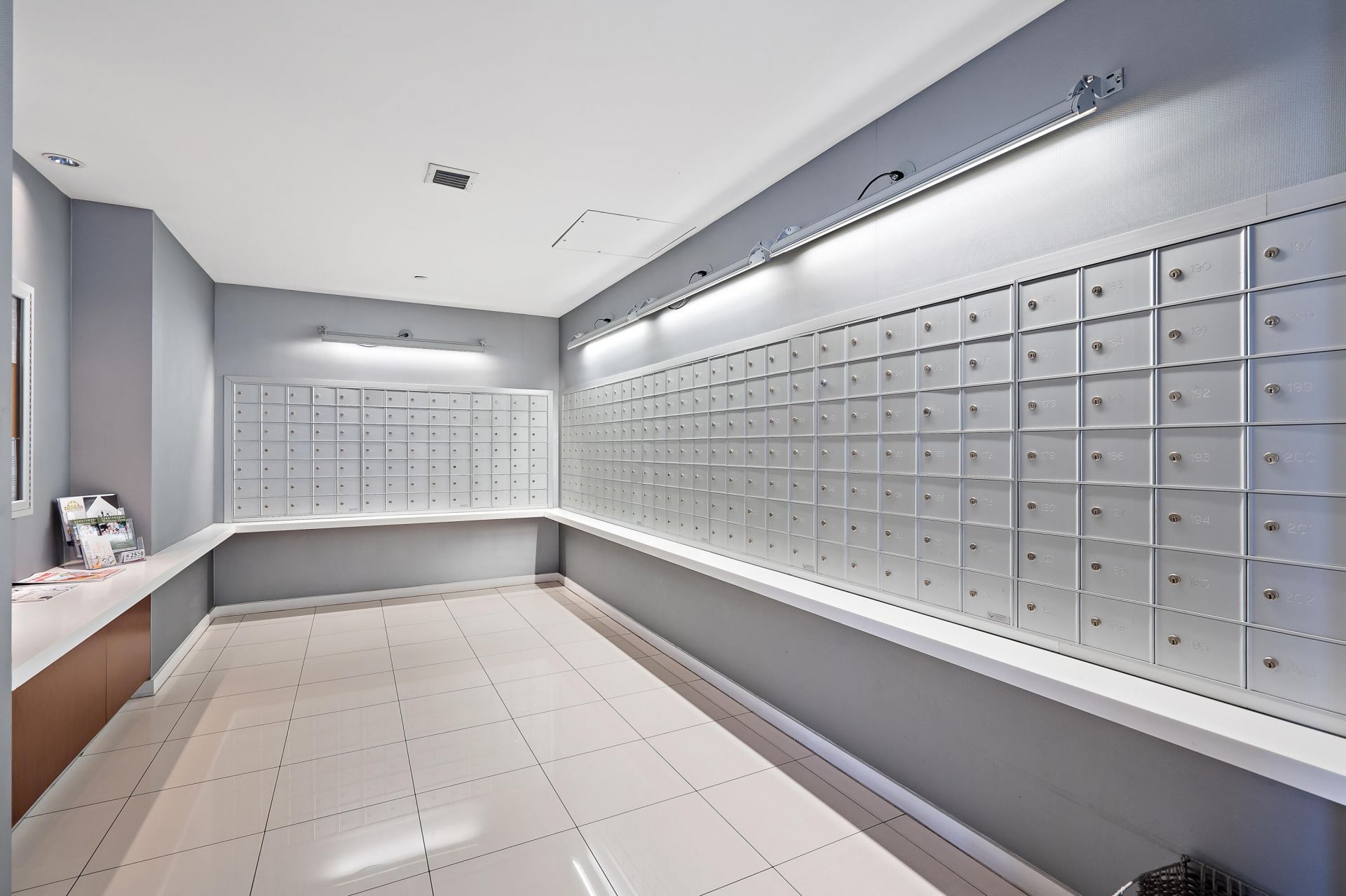 300 S Australian Avenue, Unit 207, West Palm Beach, FL 33401 Photo