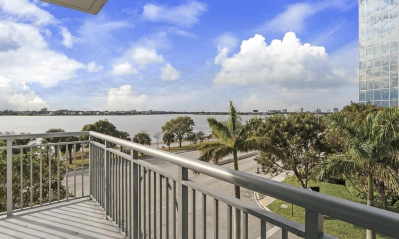 300 S Australian Avenue, Unit 207, West Palm Beach, FL 33401 Photo