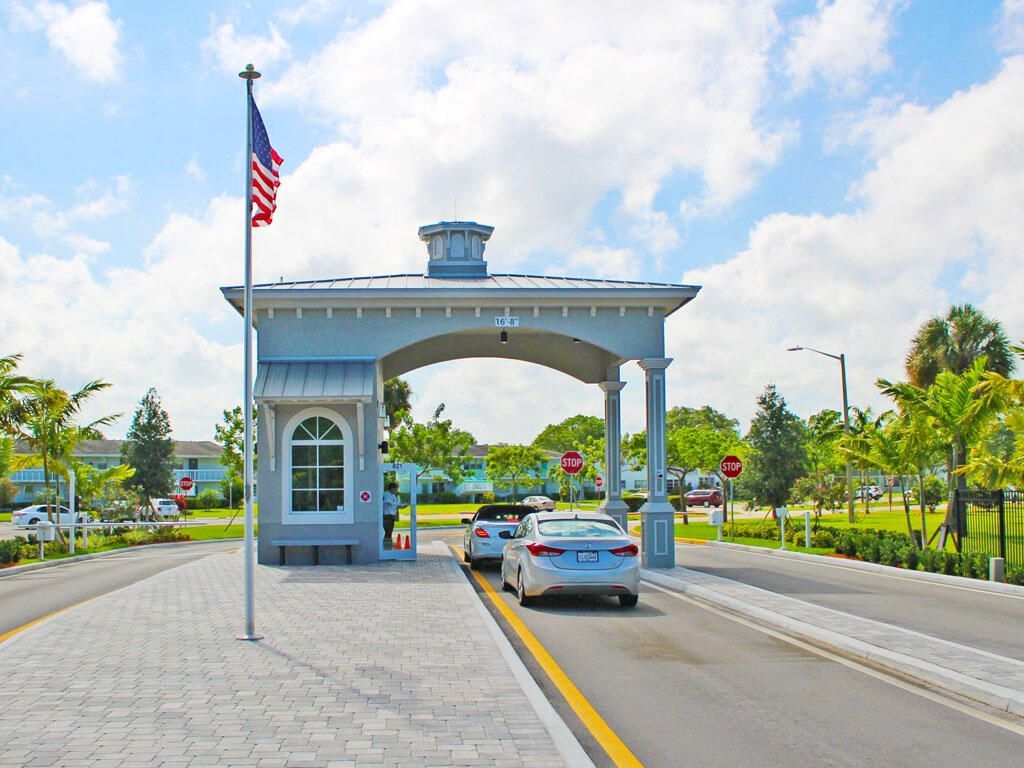 4010 Harwood C, Unit 4010, Deerfield Beach, FL 33442 Photo