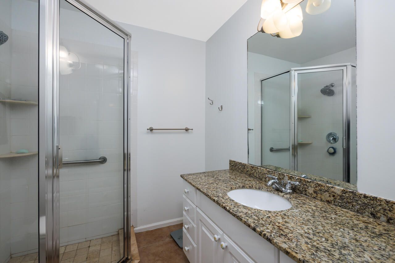 106 Linda Lane, Unit 1, Palm Beach Shores, FL 33404 Photo