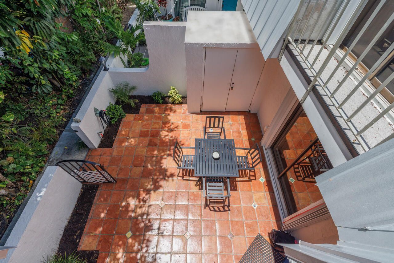 106 Linda Lane, Unit 1, Palm Beach Shores, FL 33404 Photo