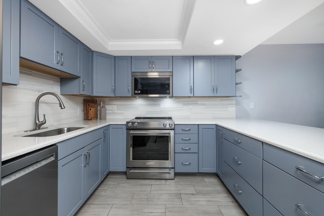 106 Linda Lane, Unit 1, Palm Beach Shores, FL 33404 Photo