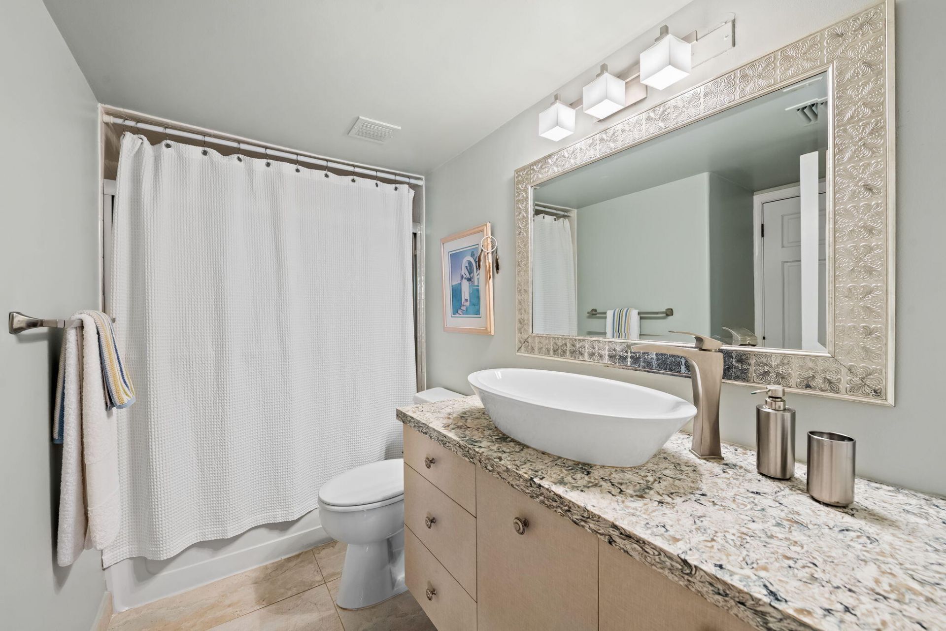 1301 River Reach Drive, Unit 202, Fort Lauderdale, FL 33315 Photo