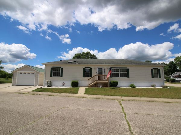 823 Raisin River Road, Three Rivers, MI 49093