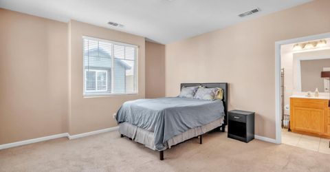 4040 Vittoria Ln, Sacramento, CA 95834 Photo