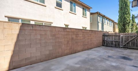 4040 Vittoria Ln, Sacramento, CA 95834 Photo
