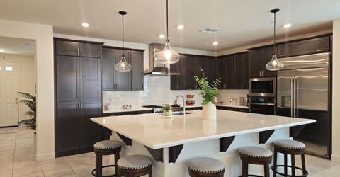 5907 Bonneville, Sacramento, CA 95835 Photo
