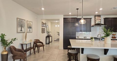 5907 Bonneville, Sacramento, CA 95835 Photo
